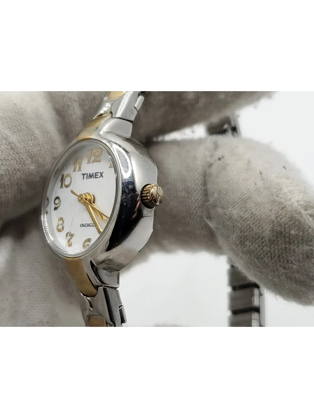 Timex Indiglo Quartz Watch New Battery Silver Tone White Dial Round 19mm